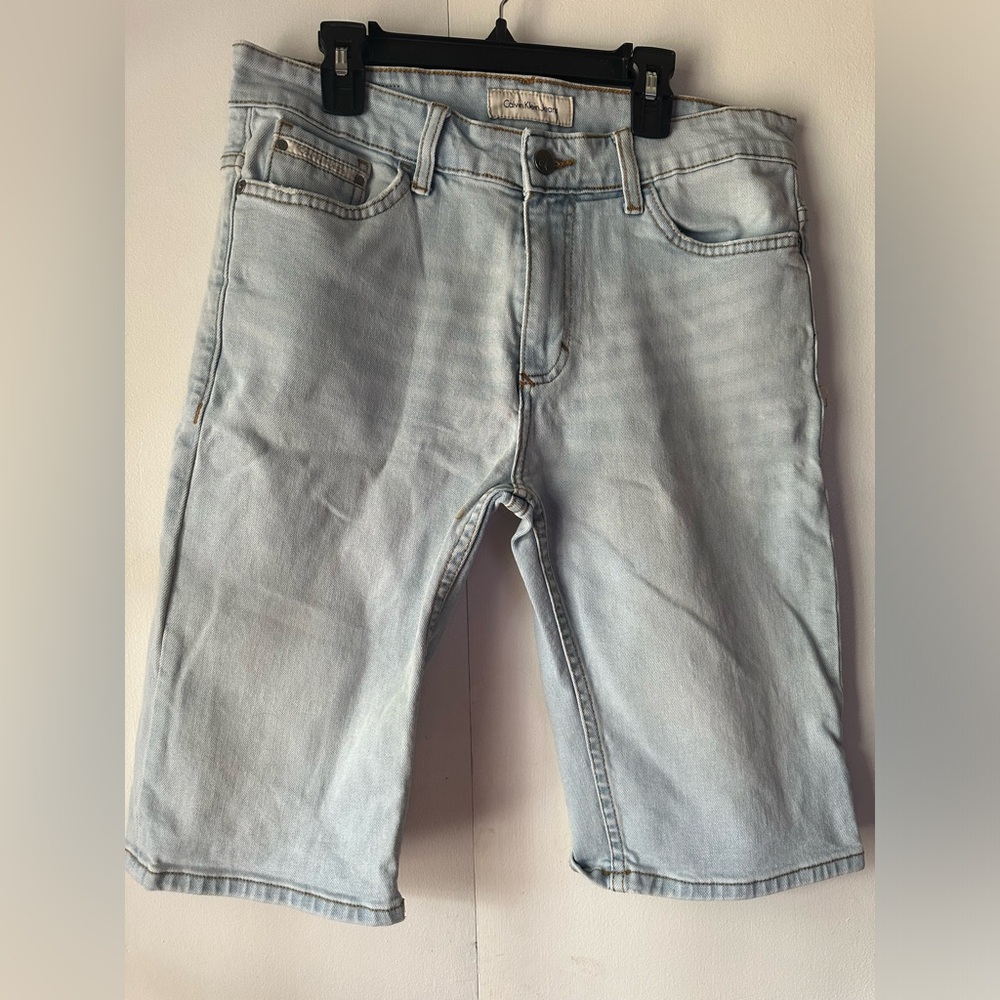 Calvin Klein Jean jorts size 31